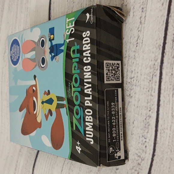 Disney Zootopia Jumbo Playing Cards SEALED, BOX DAMAGE - Picture 7 of 12